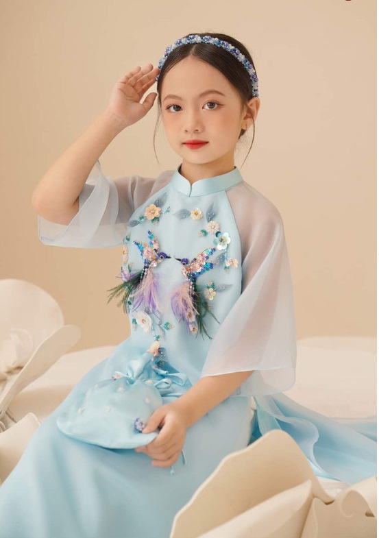 Áo dài cách tân bé gái mẫu BG2301X