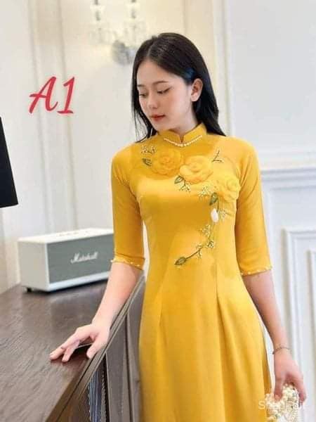 ÁO DÀI NỮ TRUYỀN THỐNG LỤA MỸ MÀU VÀNG