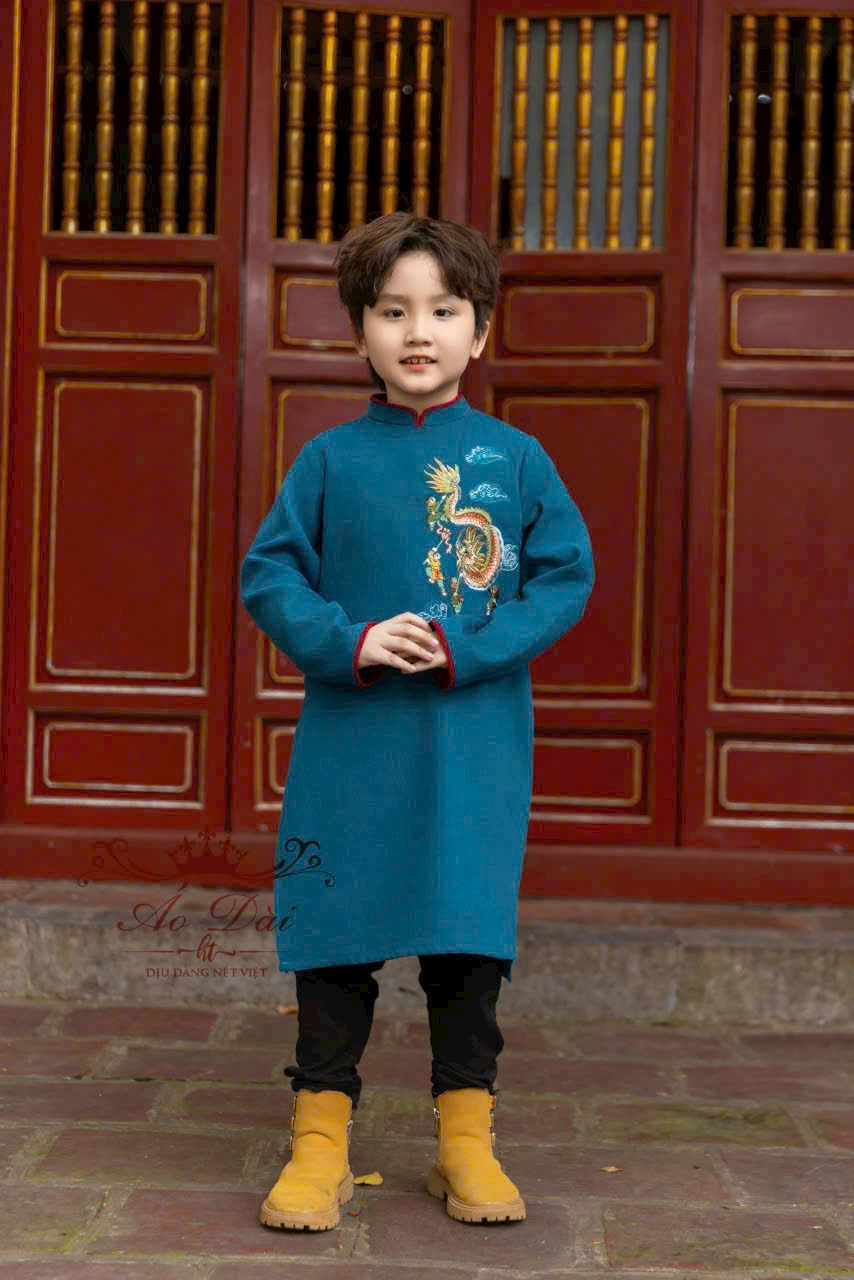 Mai rồng xanh bố va bé trai (1)