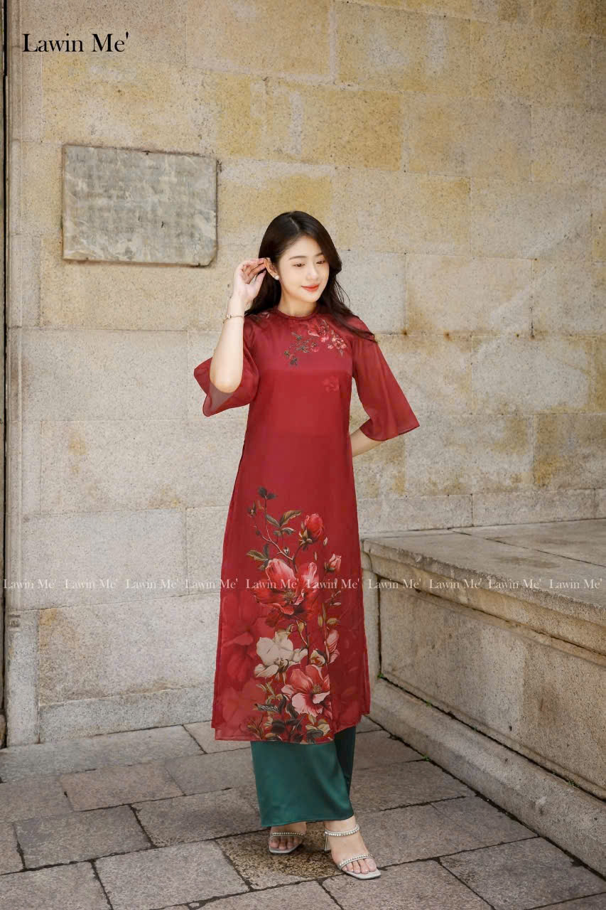 Áo dài nữ cách tân màu đỏ tơ ánh