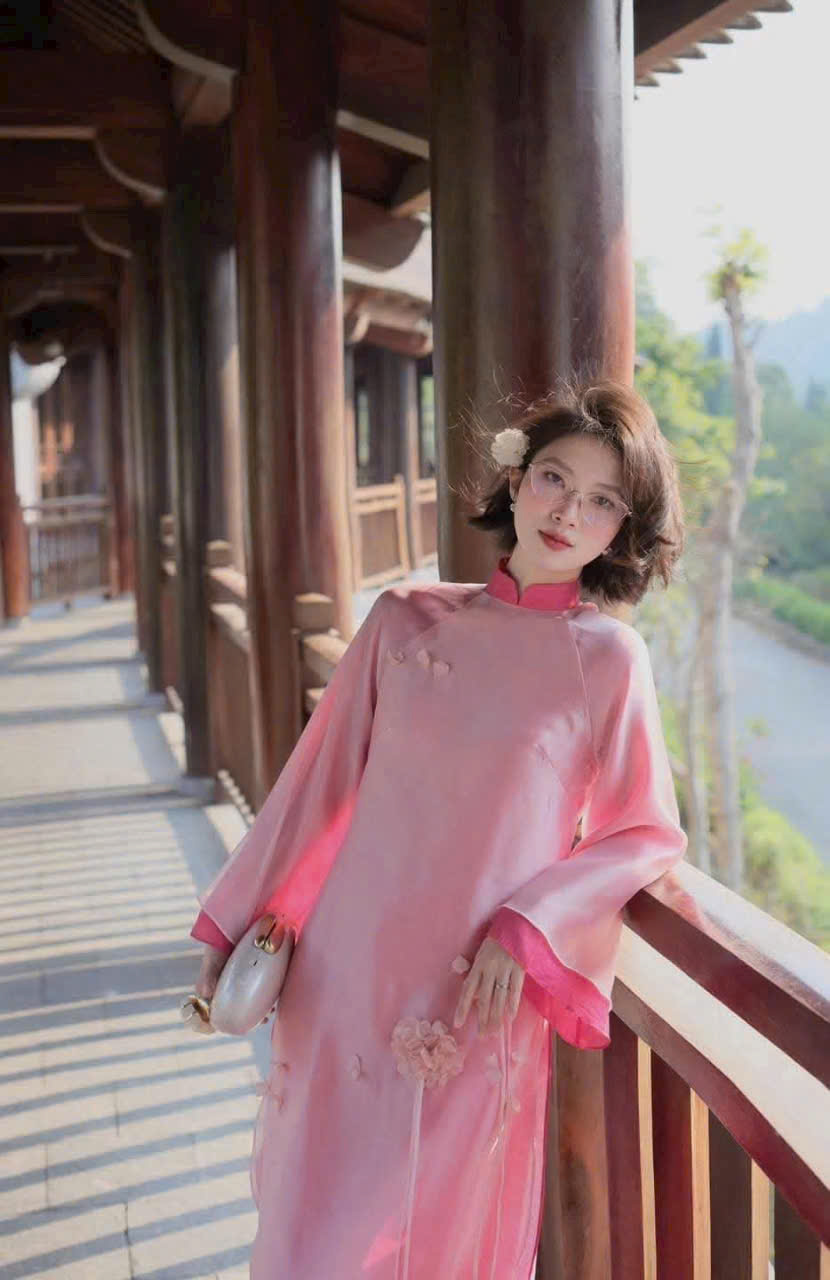 Áo dài nữ cách tân