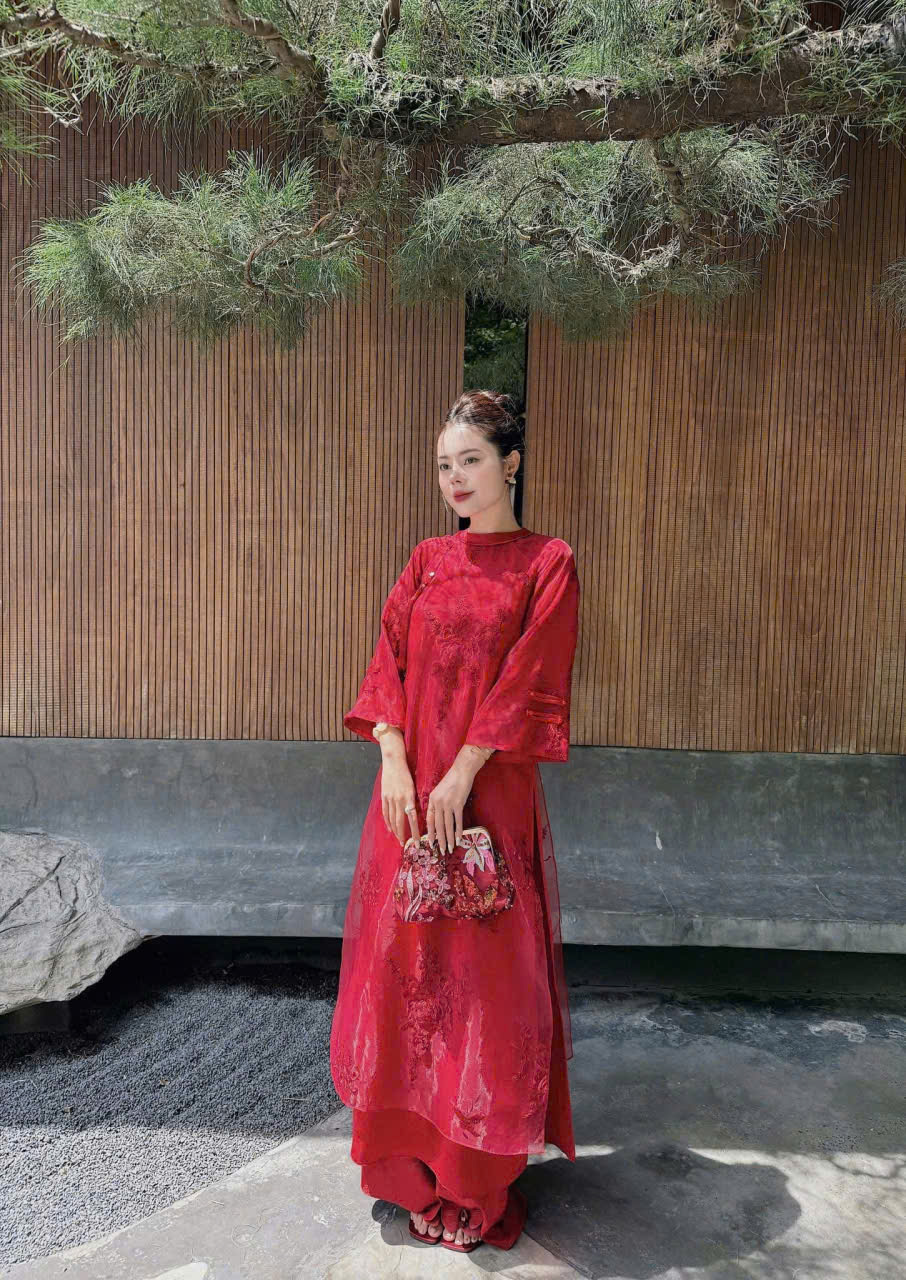 Áo dài nữ cách tân