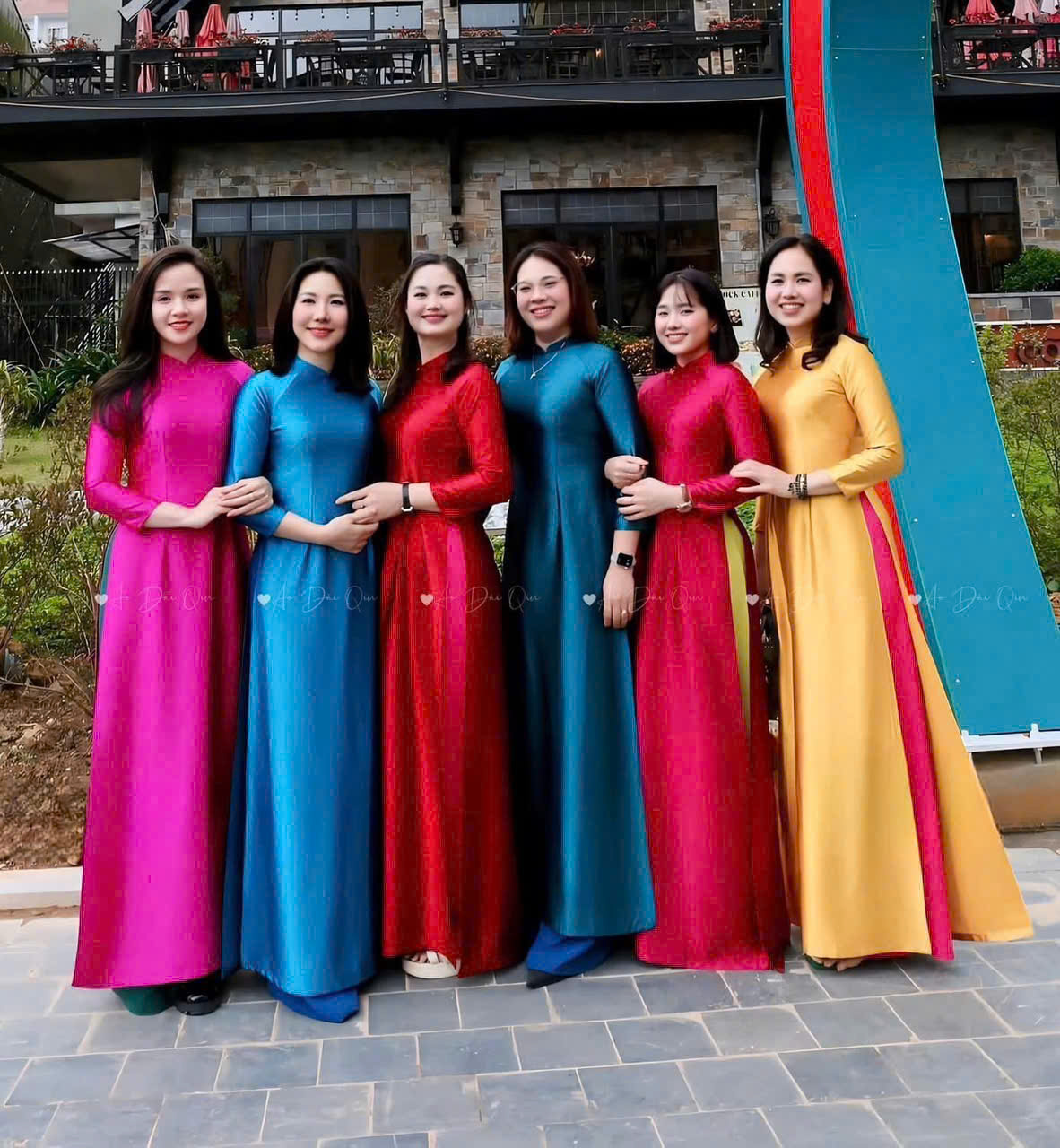 Áo dài nữ truyền thống các màu